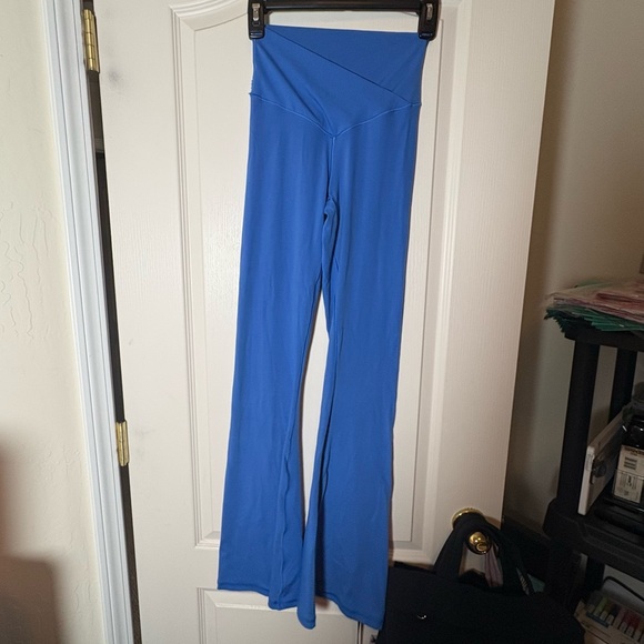 aerie Pants - Aerie medium blue leggings. Long length. So soft and excellent condition.